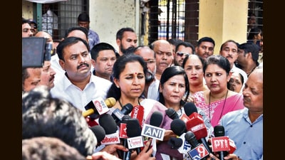 Sule on Monday visited the Swargate ST stand along with city-based leaders of the party. (HT PHOTO)
