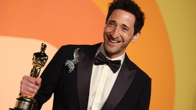 Adrien Brody holds the Oscar for Best Actor in a Leading Role for "The Brutalist" as he attends the Vanity Fair Oscar Party at the Wallis Annenberg Center for the Performing Arts in Beverly Hills, California, on March 2, 2025. (Photo by Michael Tran / AFP) (AFP) Adrien Brody holds the Oscar for Best Actor in a Leading Role for "The Brutalist" as he attends the Vanity Fair Oscar Party at the Wallis Annenberg Center for the Performing Arts in Beverly Hills, California, on March 2, 2025. (Photo by Michael Tran / AFP) (AFP)