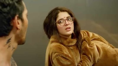 Sanam Teri Kasam stars Pakistani actor Mawra Hocane in the lead role. Sanam Teri Kasam stars Pakistani actor Mawra Hocane in the lead role.