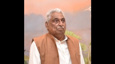 Leader of opposition in the legislative assembly Mata Prasad Pandey (HT File Photo) Leader of opposition in the legislative assembly Mata Prasad Pandey (HT File Photo)