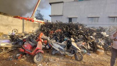 Massive fire broke out at an electric vehicle storage unit located in Sai Industrial area on Katraj-Gujarwadi road on Tuesday. (HT)