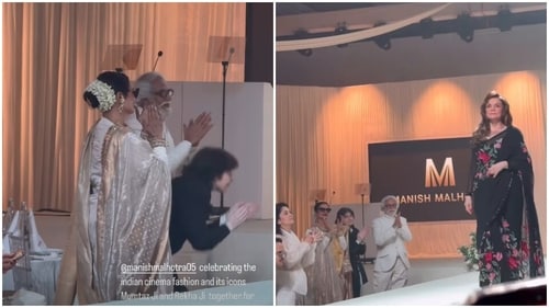 Rekha cheers for Mumtaz during Manish Malhotra's show. Rekha cheers for Mumtaz during Manish Malhotra's show.