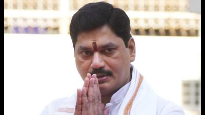 Chief Minister Devendra Fadnavis, cognisant of the inflammatory potential of the images, acted decisively and forced Munde to step down. In the long term, Fadnavis will have to resolve the question of Maratha reservation if there’s to be peace in the state (PTI)