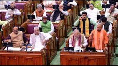During the session, MLAs submitted 2,747 questions, of which 2,473—around 90%—were submitted online. (Sourced)