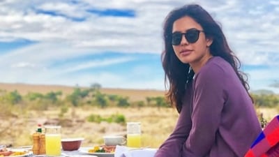 Kannada actress Ranya Rao was arrested from the Kempagowda International Airport. (Facebook/ Ranya Rao)