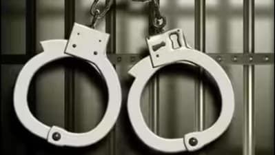 Twenty-two of the 144 Gujarati fishermen who are presently incarcerated in Pakistani jails were detained by the bordering nation within the past two years. (PTI/representative ) Twenty-two of the 144 Gujarati fishermen who are presently incarcerated in Pakistani jails were detained by the bordering nation within the past two years. (PTI/representative )