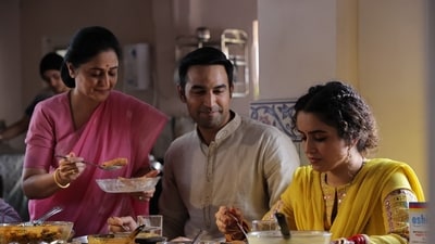 Nishant Dahiya with Sanya Malhotra in a still from the film Mrs. Nishant Dahiya with Sanya Malhotra in a still from the film Mrs.