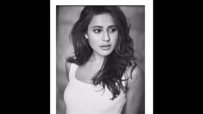 Ranya Rao made her acting debut in 2014 with the Kannada movie Maanikya, directed by and starring Sudeep. (Facebook/Ranya Rao)