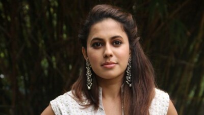 Kannada actress Ranya Rao was arrested from the Kempagowda International Airport.