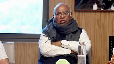 Kharge questioned the government on the unutilised funds for building Sewage Treatment Plants (STPs). (ANI photo) Kharge questioned the government on the unutilised funds for building Sewage Treatment Plants (STPs). (ANI photo)