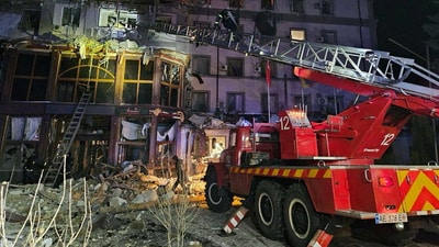 Emergency personnel work in a destroyed building following a Russian missile strike, amid Russia's attack on Ukraine, in Kryvyi Rih, Ukraine March 5, 2025. ( REUTERS)