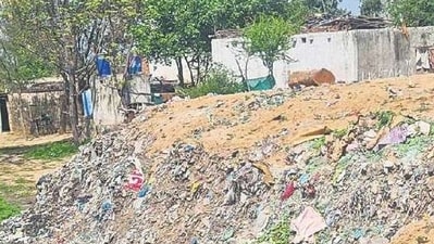 Garbage buried under the subsoil (left) and in the open (above) at Nijampur village in Tauru bypass road, Gurugram , on Wednesday. Parveen Kumar/HT photos Garbage buried under the subsoil (left) and in the open (above) at Nijampur village in Tauru bypass road, Gurugram , on Wednesday. Parveen Kumar/HT photos