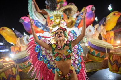 A reveller from Grande Rio samba school performs at the Sambadrome during Carnival in Rio de Janeiro, Brazil March 5, 2025. REUTERS/Tita Barros (REUTERS)