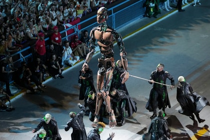 Performers from the Mocidade samba school parade during Carnival celebrations at the Sambadrome in Rio de Janeiro, Tuesday, March 4, 2025. (AP Photo/Silvia Izquierdo) (AP) Performers from the Mocidade samba school parade during Carnival celebrations at the Sambadrome in Rio de Janeiro, Tuesday, March 4, 2025. (AP Photo/Silvia Izquierdo) (AP)