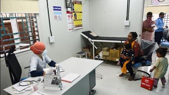 A Mohalla Clinic in operation in 2020. (HT Archive)