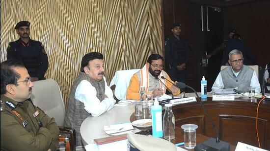 CM Nayab Singh Saini and minister Rao Narbir Singh at the meeting on Thursday with senior Gurugram administration officers. (Parveen Kumar/HT Photo)