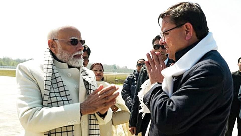 Prime Minister Narendra Modi and Uttarakhand chief minister Pushkar Singh Dhami on Thursday. (ANI) Prime Minister Narendra Modi and Uttarakhand chief minister Pushkar Singh Dhami on Thursday. (ANI)