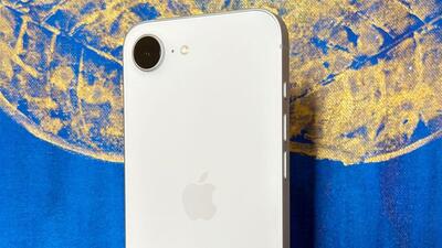 ₹59,900 isn’t exactly an affordable iPhone in the typical “SE” avatar. (Vishal Mathur | HT Photo) ₹59,900 isn’t exactly an affordable iPhone in the typical “SE” avatar. (Vishal Mathur | HT Photo)