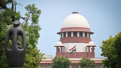 The hearing on the CBI's appeal to move the trial of incarcerated JKLF commander Yasin Malik and his co-accused in two cases from Jammu and Kashmir to Delhi was postponed by the Supreme Court on Friday to April 4. (HT photo) The hearing on the CBI's appeal to move the trial of incarcerated JKLF commander Yasin Malik and his co-accused in two cases from Jammu and Kashmir to Delhi was postponed by the Supreme Court on Friday to April 4. (HT photo)