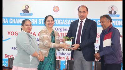 Guests and dignitaries at Government College of Yoga Education and Health, Sector 23, Chandigarh, on Friday. (HT Photo) Guests and dignitaries at Government College of Yoga Education and Health, Sector 23, Chandigarh, on Friday. (HT Photo)