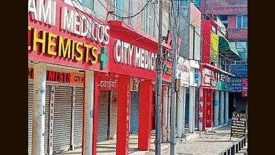 Pharmacies were closed after the District Chemists’ Association, Panchkula, observed a complete bandh on Friday (Sant Arora/HT)