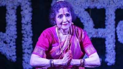 Vyjayanthimala is an actor and dancer who is 91 years old. (Shri Ram Janmbhoomi Teerth Kshetra) Vyjayanthimala is an actor and dancer who is 91 years old. (Shri Ram Janmbhoomi Teerth Kshetra)