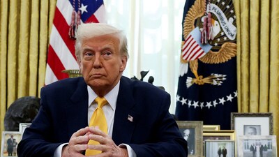 U.S. President Donald Trump sits in the Oval Office of the White House in Washington, D.C., U.S., March 7, 2025. REUTERS/Leah Millis     TPX IMAGES OF THE DAY (REUTERS)
