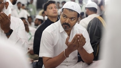 Actor Vijay hosted and took part in Iftar on Friday. (X/Friday Matinee) Actor Vijay hosted and took part in Iftar on Friday. (X/Friday Matinee)
