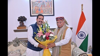 Himachal PWD minister Vikramaditya Singh meets Union minister Manohar Lal Khattar in New Delhi.