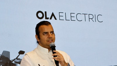 FILE PHOTO: Bhavish Aggarwal, CEO of Ola Cabs, and founder of Ola Electric, speaks during a press conference ahead of the company's IPO launch in Mumbai, India, July 29, 2024. REUTERS/Francis Mascarenhas/File Photo (REUTERS)