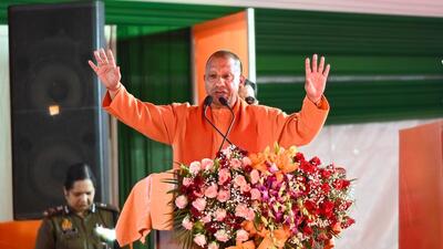 Talking of the emergence of Noida and Greater Noida as a major hub of electronics products manufacturing, Adityanath said the integration of technology and artificial intelligence in governance has helped eliminate corruption and improve transparency. (Sunil Ghosh/HT Photo)