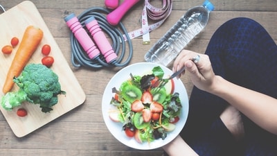 Fasted workouts don't boost performance or fat burning, experts say, suggesting that eating carbs before exercise is more beneficial. (Freepik) Fasted workouts don't boost performance or fat burning, experts say, suggesting that eating carbs before exercise is more beneficial. (Freepik)