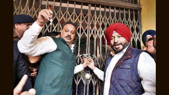 Bittu, a Congress leader at the time of the incident, had put a lock on the main gate of MC office on February 27 last year during a protest against the state government. (HT FILE PHOTO)