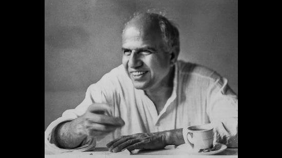 Gandhian historian Dharampal has a major influence on the PPST group