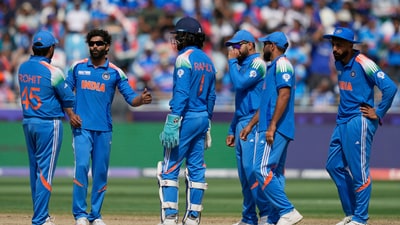 India's Ravindra Jadeja, second left, speaks to captain Rohit Sharma before asking for review. (AP) India's Ravindra Jadeja, second left, speaks to captain Rohit Sharma before asking for review. (AP)