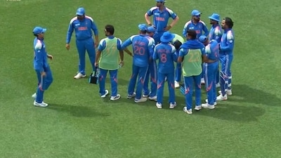 Rohit Sharma got animated during the drinks break in the final against New Zealand. (JioHotstar/Screengrab) Rohit Sharma got animated during the drinks break in the final against New Zealand. (JioHotstar/Screengrab)