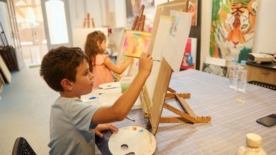 Creativity is an outlet for expressing the emotions of lonely kids. (Shutterstock) Creativity is an outlet for expressing the emotions of lonely kids. (Shutterstock)