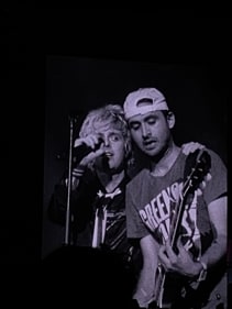 Green Day's lead vocalist Billie Joe Armstrong called two lucky fans to perform with him on stage (Abigail Banerji/HT Photos)
