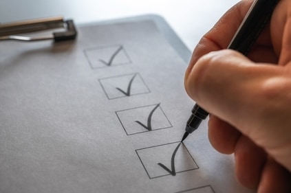 Ticking off your To Do list feels satisfying. (Shutterstock)