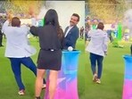 Sunil Gavaskar's impromptu dance moves after India's Champions Trophy win Sunil Gavaskar's impromptu dance moves after India's Champions Trophy win