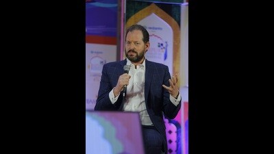 Dr Jay Lemery, ER specialist, professor of emergency medicine at the University of Colorado School of Medicine, and co-author, ‘Enviromedics’ at JLF 2025 (Jaipur Literature Festival) Dr Jay Lemery, ER specialist, professor of emergency medicine at the University of Colorado School of Medicine, and co-author, ‘Enviromedics’ at JLF 2025 (Jaipur Literature Festival)
