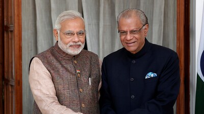 Prime Minister Narendra Modi shakes hands with his Mauritian counterpart Navinchandra Ramgoolam before the start of their bilateral meeting in New Delhi. (REUTERS File)