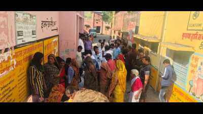 Locals at the community health centre where the victims were taken. (HT)