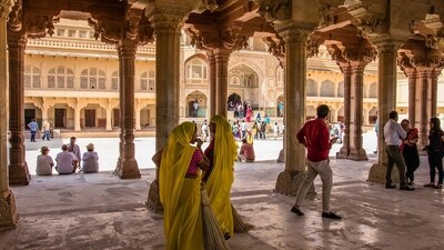 A lawyer recalls being threatened and nearly scammed at his Jaipur hotel (Representational image) A lawyer recalls being threatened and nearly scammed at his Jaipur hotel (Representational image)