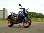 The new Gunmetal colour shade of the 390 Duke gets grey sub-frame and orange main frame but the rest of the motorcycle is finished in Matte Grey.