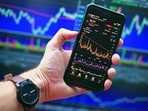 U.S. stocks fell sharply overnight as relentless tariff wrangling and mounting anxieties from a possible federal government shutdown stoked recession fears. U.S. stocks fell sharply overnight as relentless tariff wrangling and mounting anxieties from a possible federal government shutdown stoked recession fears.