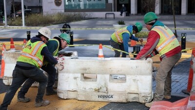 Workers put traffic barriers in place as they start the work to transform Black Lives Matter Plaza into Liberty Plaza on March 10, 2025 in Washington, ( AFP) Workers put traffic barriers in place as they start the work to transform Black Lives Matter Plaza into Liberty Plaza on March 10, 2025 in Washington, ( AFP)