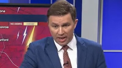 Meteorologist issues warning as tornado hits Florida TV station during live broadcast (FOX 35 Orlando/YouTube screnshot) Meteorologist issues warning as tornado hits Florida TV station during live broadcast (FOX 35 Orlando/YouTube screnshot)