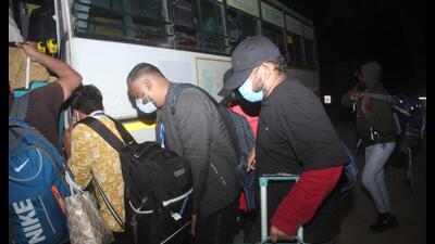 Many youths rescued from Myanmar were brought to Lucknow via Delhi on Tuesday evening. (HT Photo) Many youths rescued from Myanmar were brought to Lucknow via Delhi on Tuesday evening. (HT Photo)