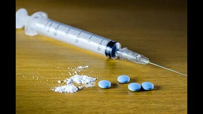 The Aam Aadmi Party (AAP)-led Punjab government has decided to de-addict and rehabilitate those caught with non-commercial quantity of drugs by providing them immunity under Section 64 (a) of the Narcotic Drugs and Psychotropic Substances (NDPS) Act. (Shutterstock/ Representational image) The Aam Aadmi Party (AAP)-led Punjab government has decided to de-addict and rehabilitate those caught with non-commercial quantity of drugs by providing them immunity under Section 64 (a) of the Narcotic Drugs and Psychotropic Substances (NDPS) Act. (Shutterstock/ Representational image)